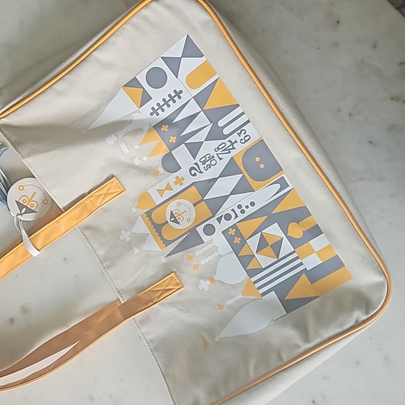Disney 50th Anniversary It's A Small World Canvas Tote Bag - Picture 2 of 10